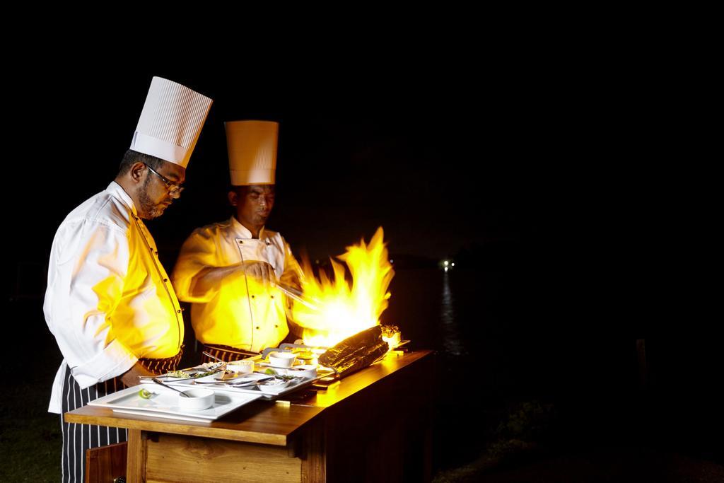Amaranthe Bay Resort & Spa Trincomalee Ngoại thất bức ảnh
